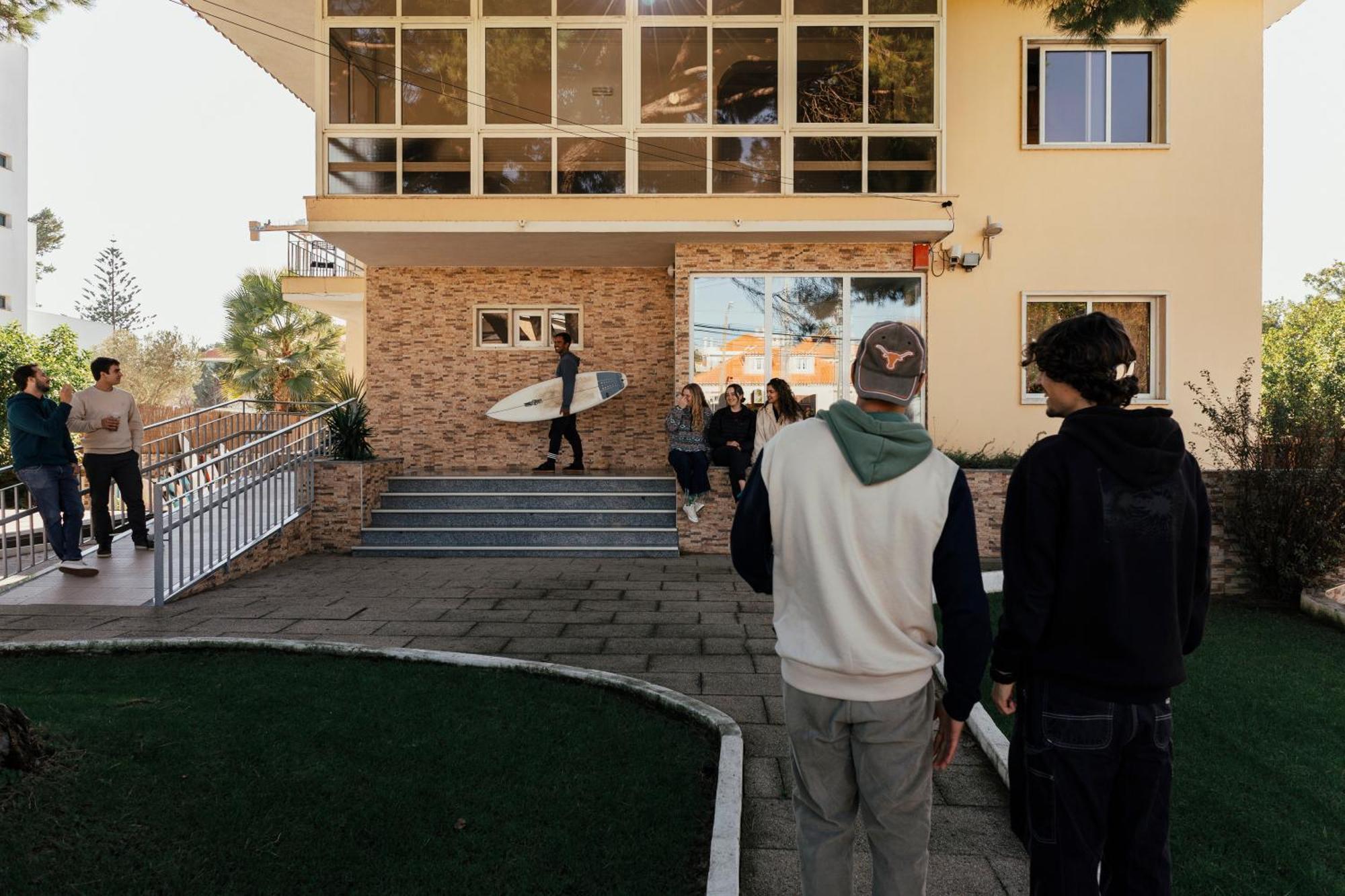 Hostel Lisbon Surf *